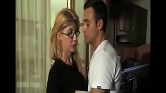 Vintage Italiana Signora In Anal-Sex Scene