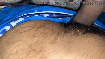Amateur Video Of Indian Aunt Performing Oral Sex