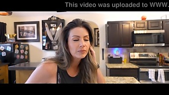 Stepmother Coco Vandi In Strip Poker Game, Solo Play